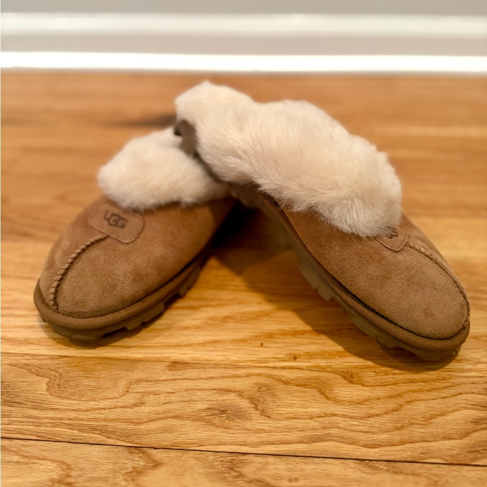 Ugg Scufette cozy slipper women’s size 7